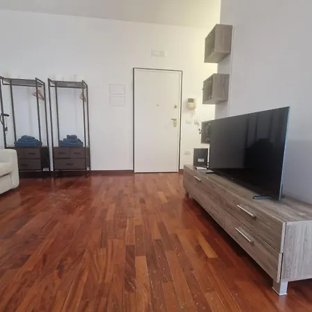 Apartment Bellini7 & Posto Auto